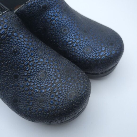 Dansko ITALY MADE Professional Navy Medallion Clogs Mules LEATHER Size 40 Womens - Picture 4 of 14